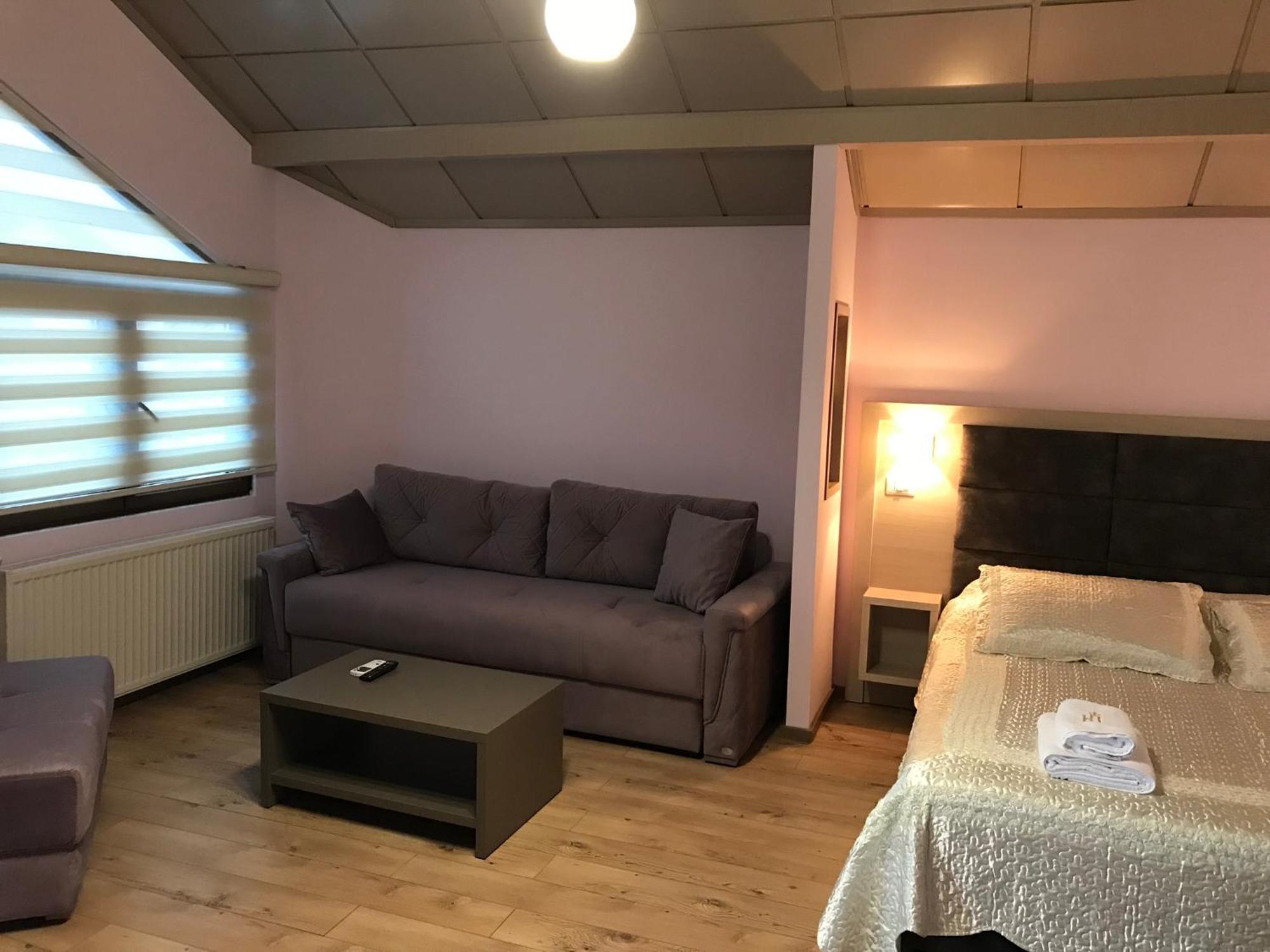 Hotel Lyhnidas Udenisht Екстериор снимка