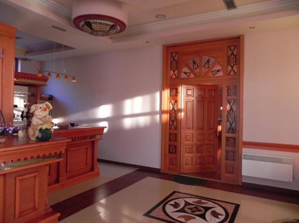 Hotel Lyhnidas Udenisht Екстериор снимка