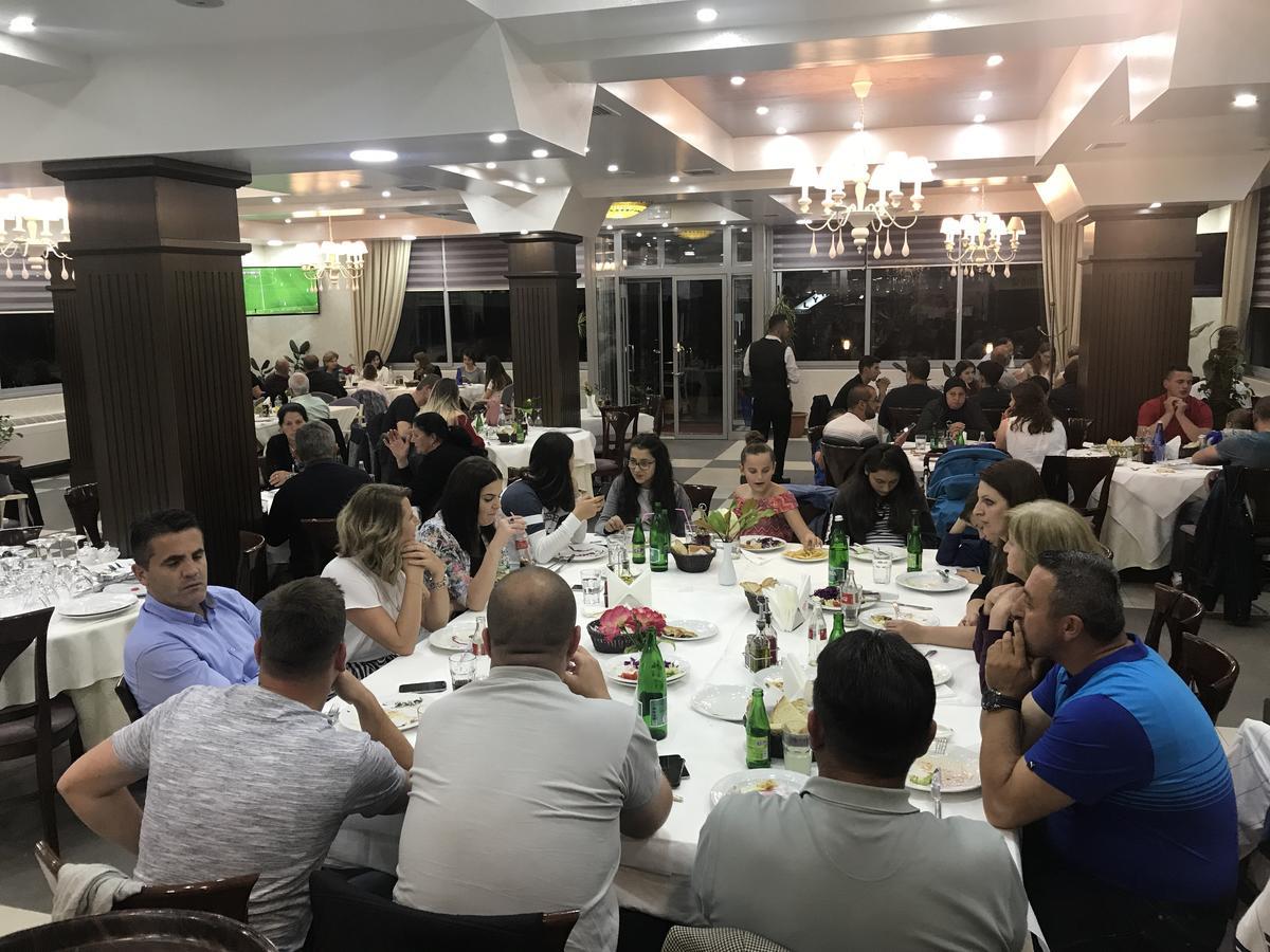 Hotel Lyhnidas Udenisht Екстериор снимка