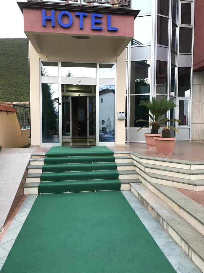 Hotel Lyhnidas Udenisht Екстериор снимка