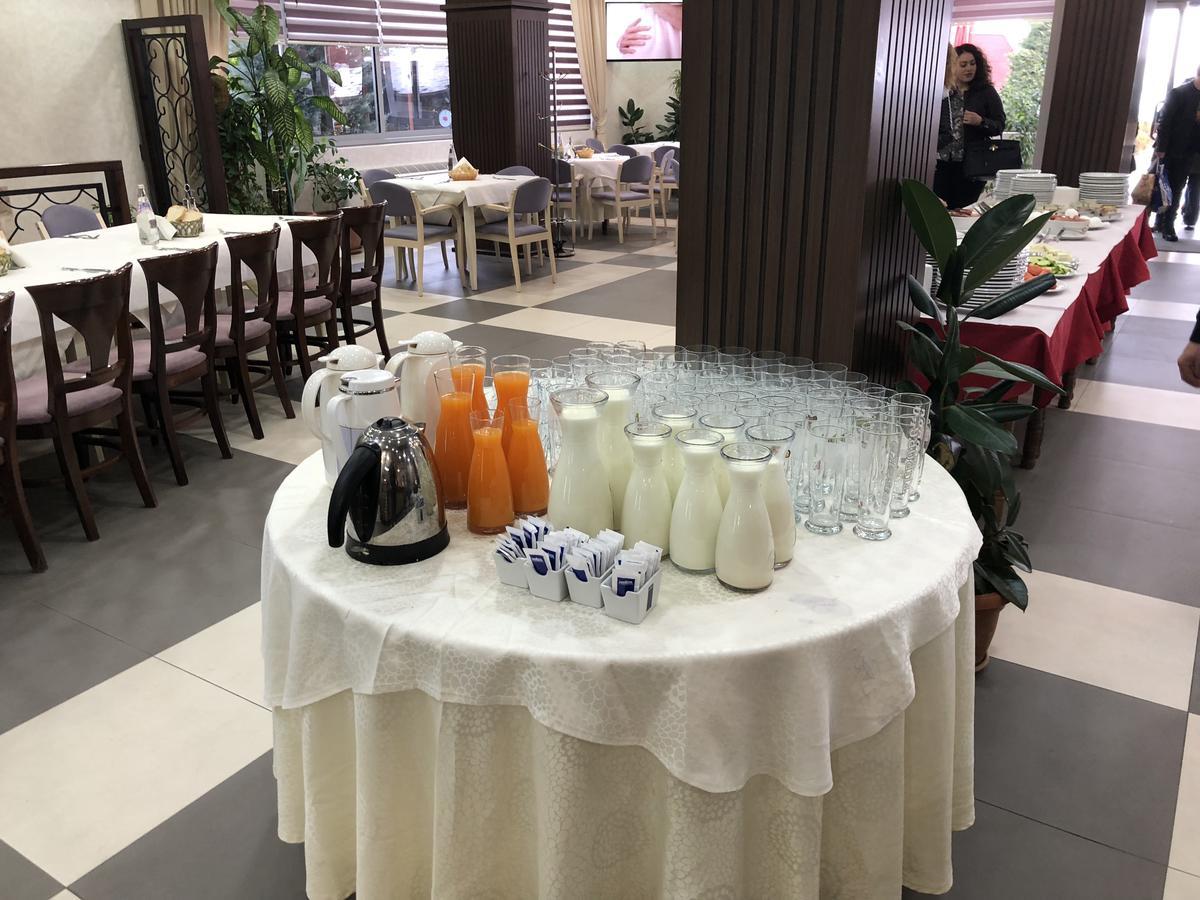 Hotel Lyhnidas Udenisht Екстериор снимка